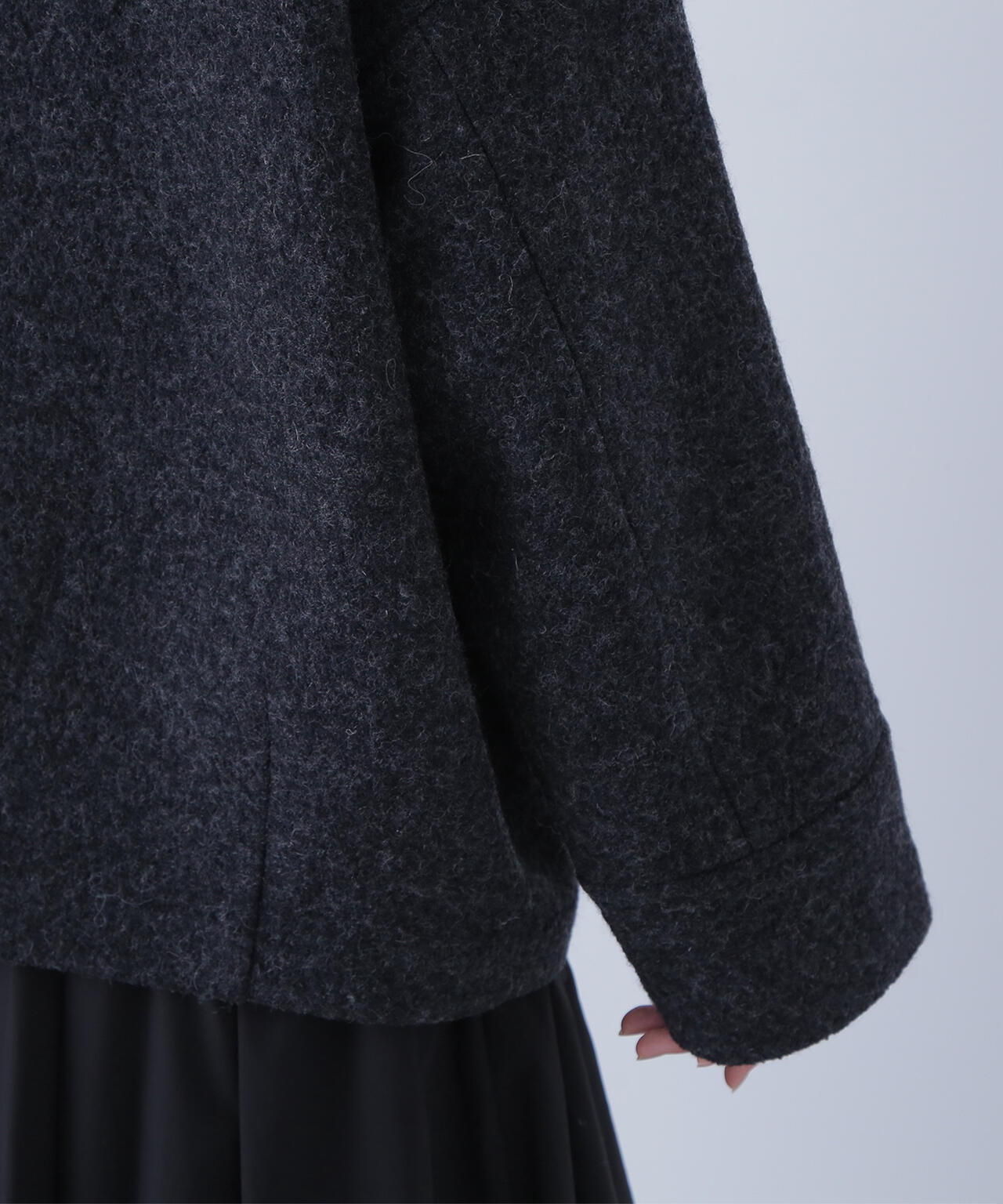 ウーリーフォルムハーフコート