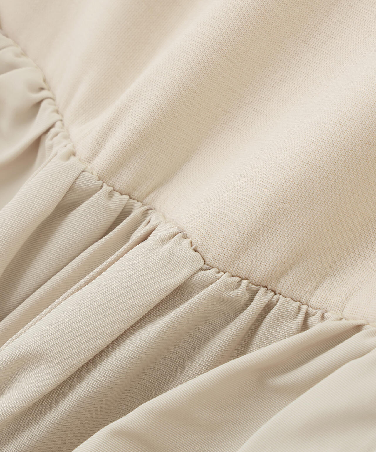 ダンボールドッキングペプラムブルゾン