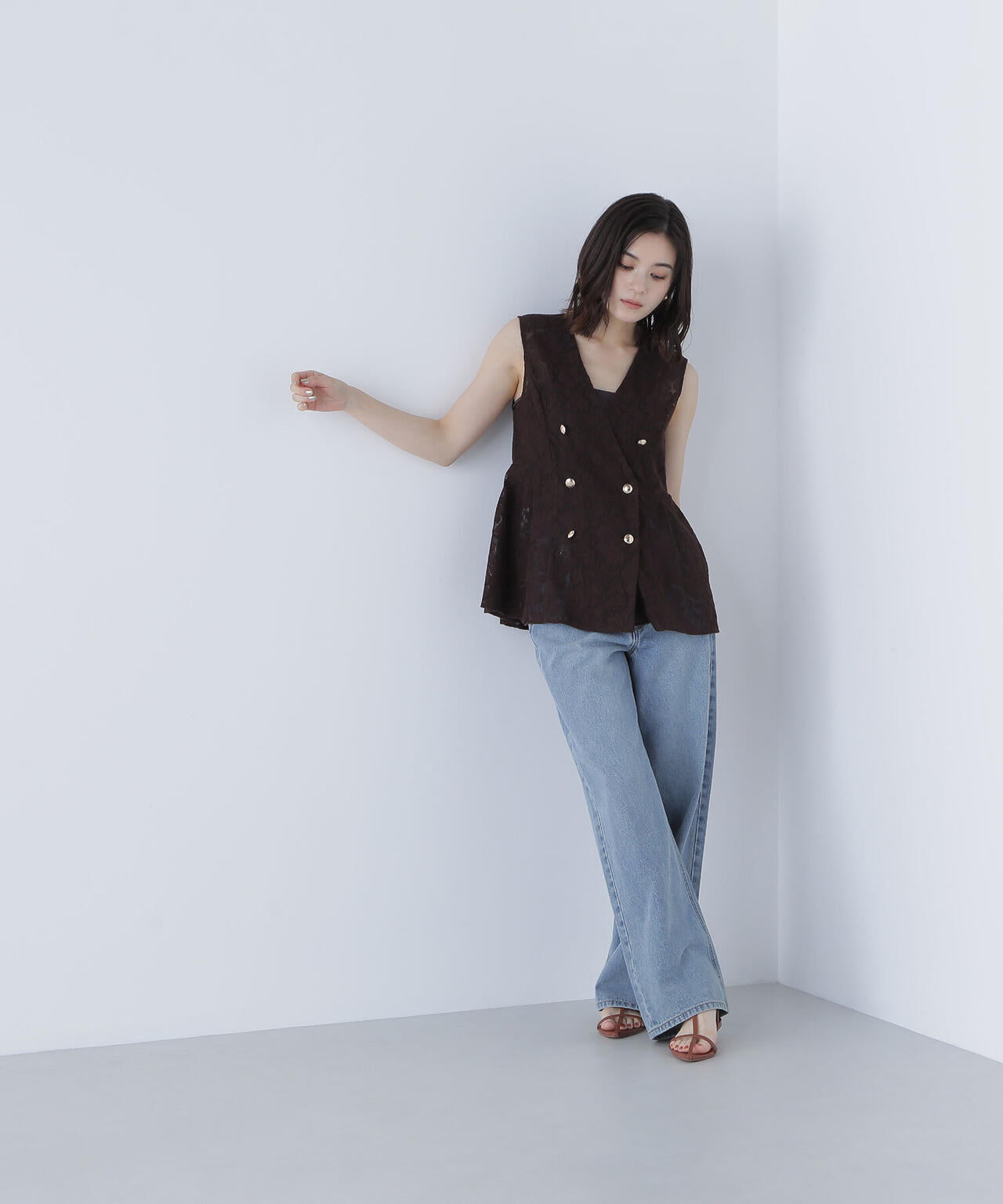 b0ffed85-c2e5-5029-9eeb-f7e353b59100_Image