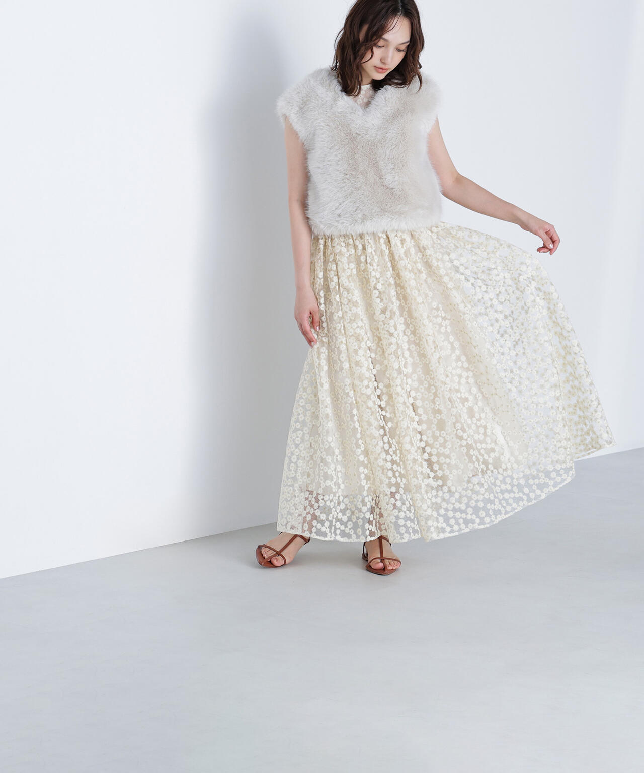 【BLANC】フェイクファーショートベスト