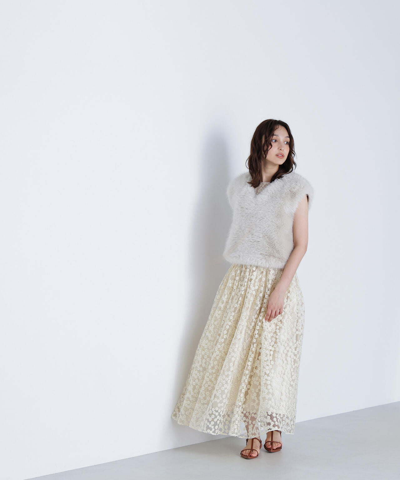 【BLANC】フェイクファーショートベスト