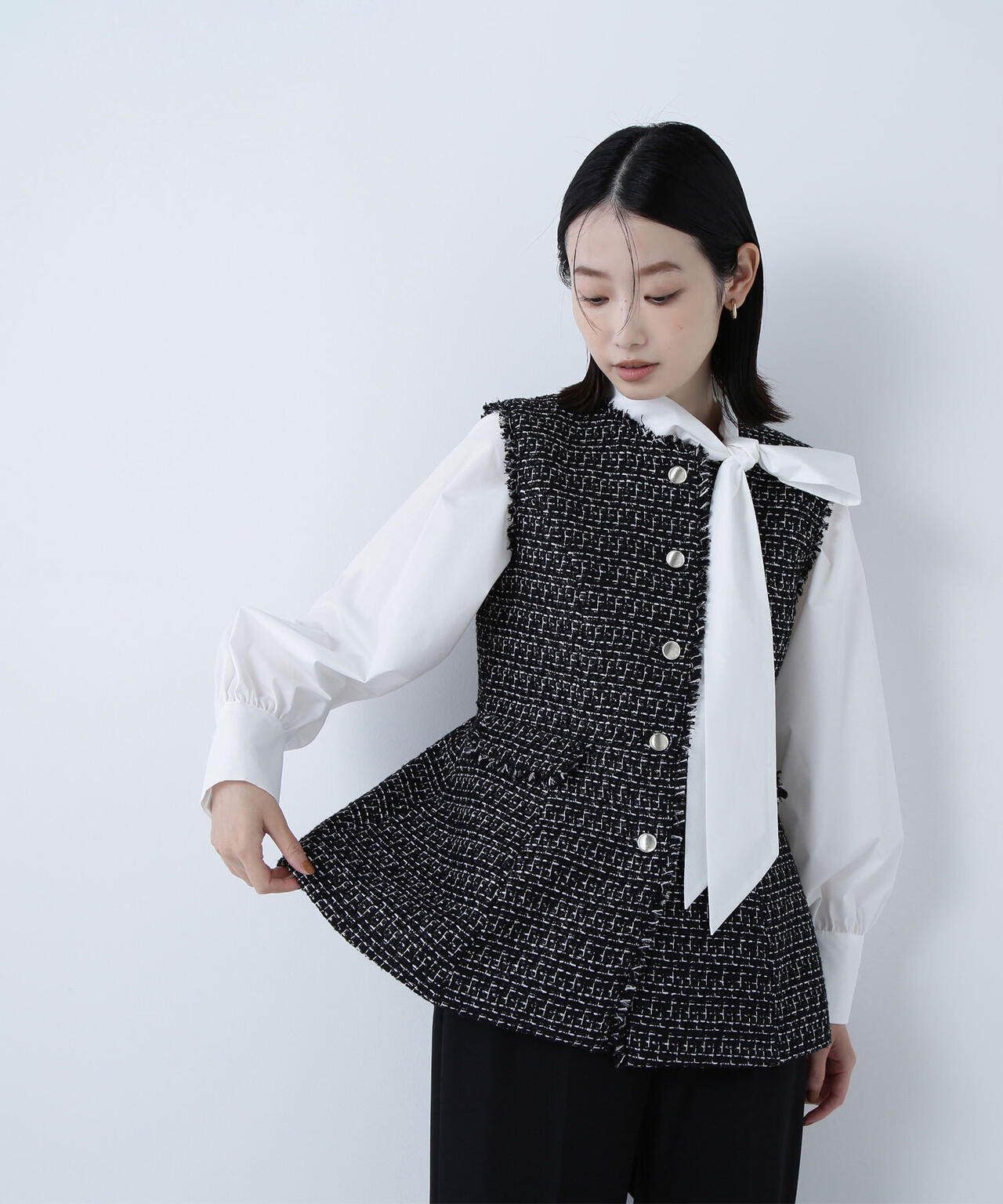 ツイードペプラムジレ