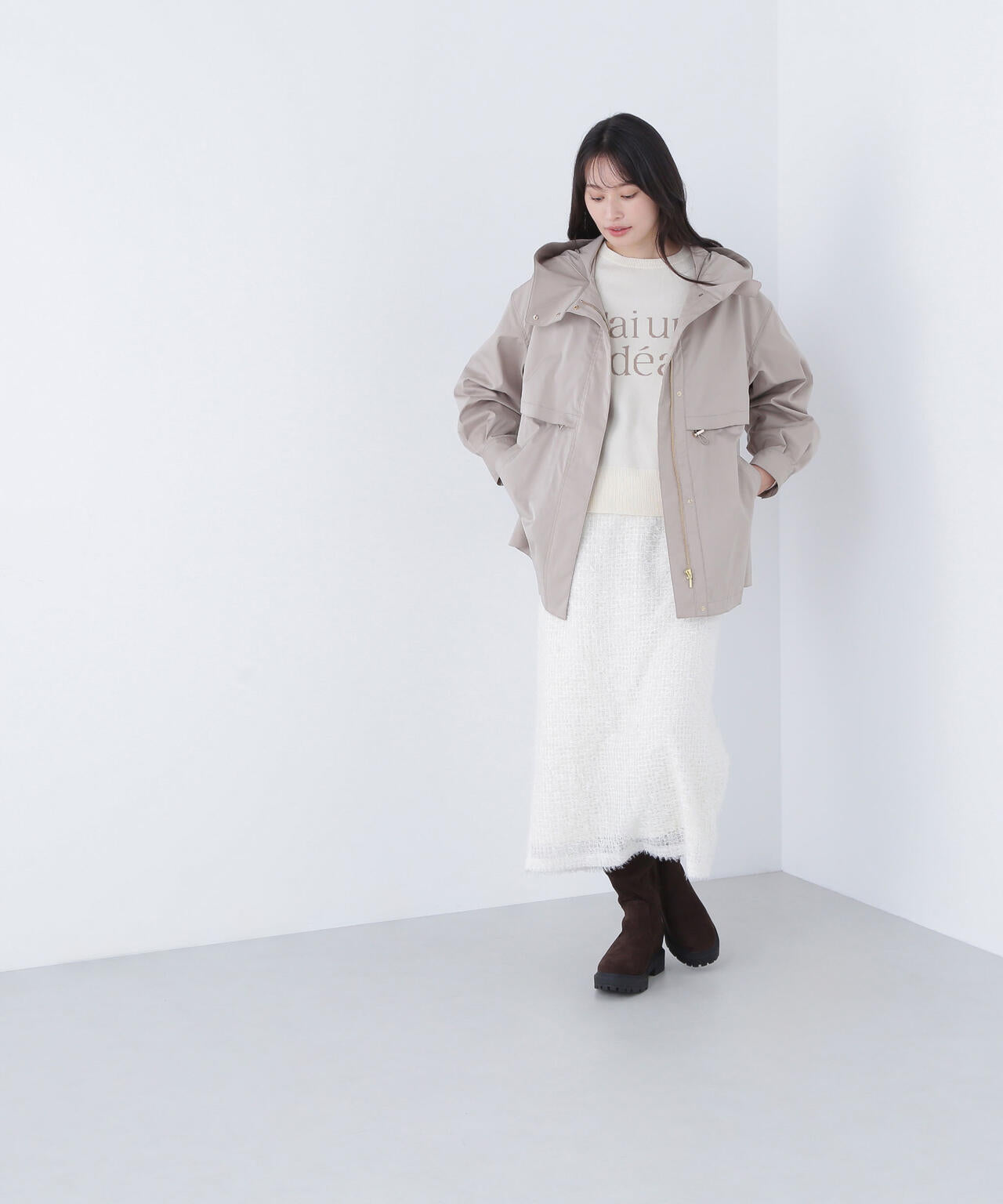 フーディードロストブルゾン