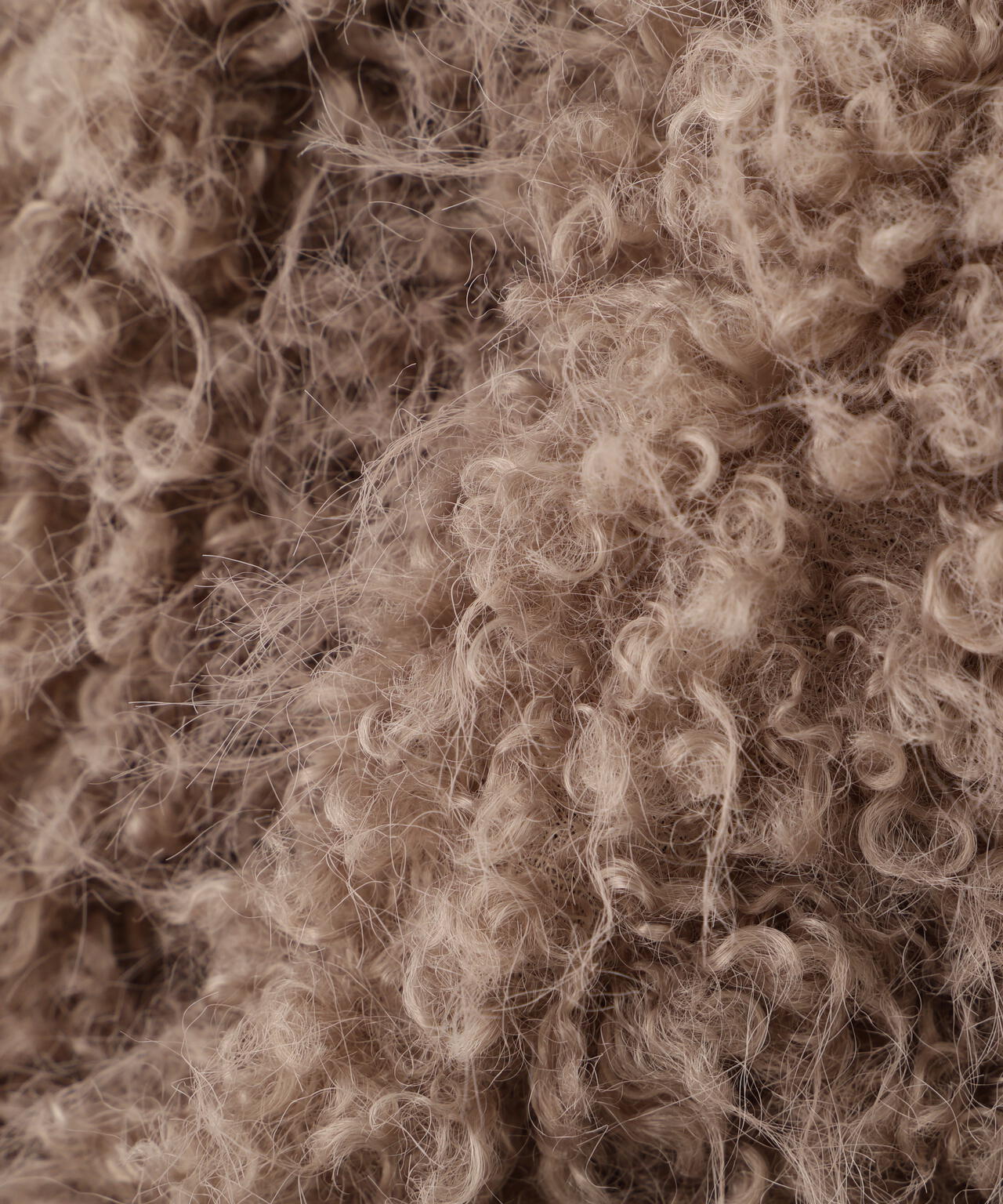 【Oggi掲載】カーリーフェイクファージャケット