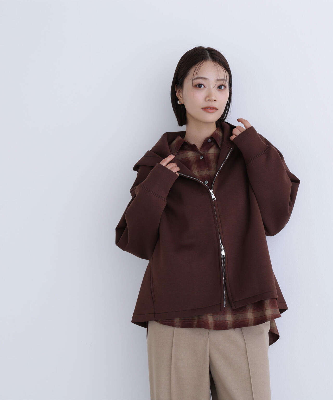 テントラインダンボールパーカー