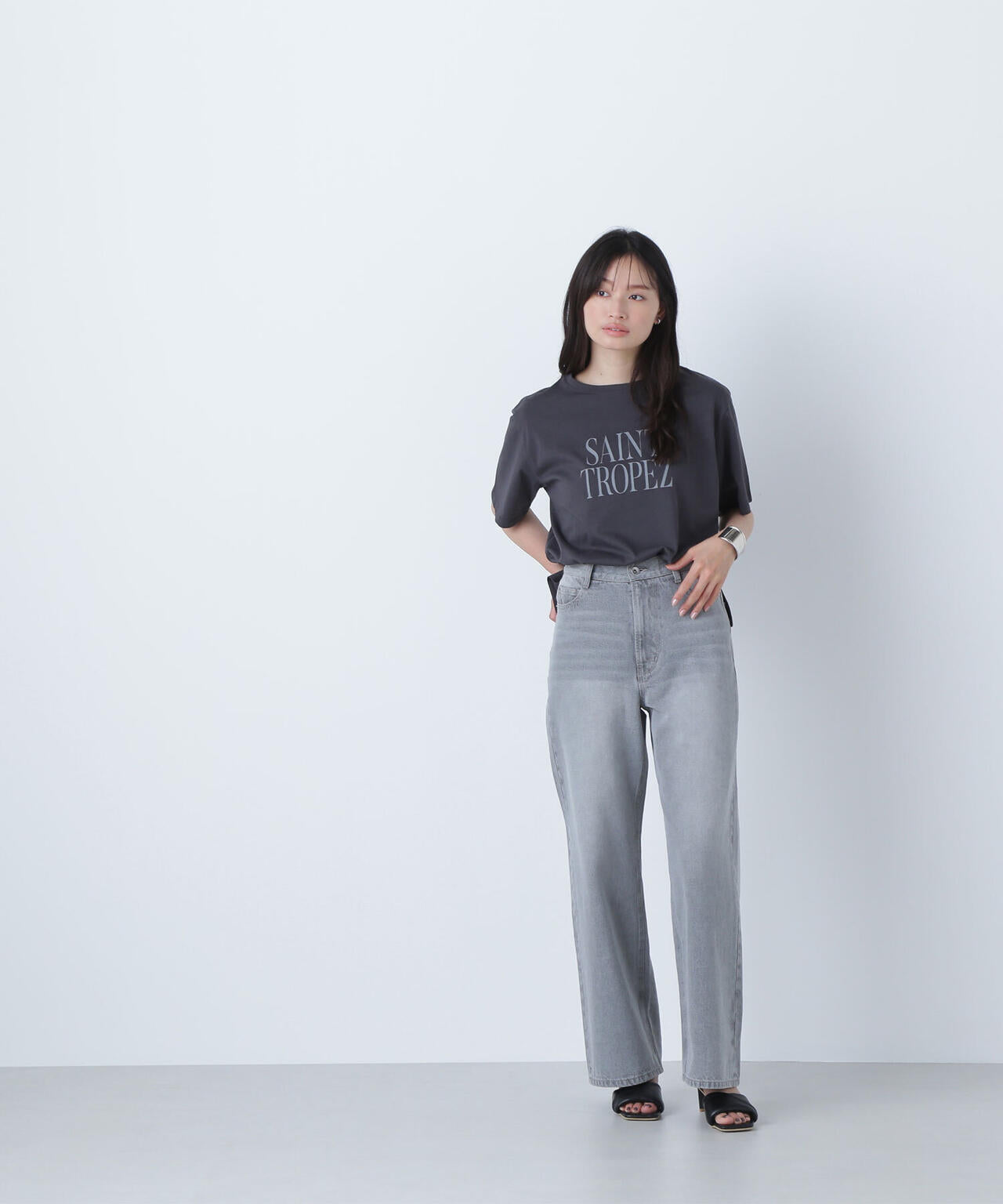 ボクシーロゴTシャツ*