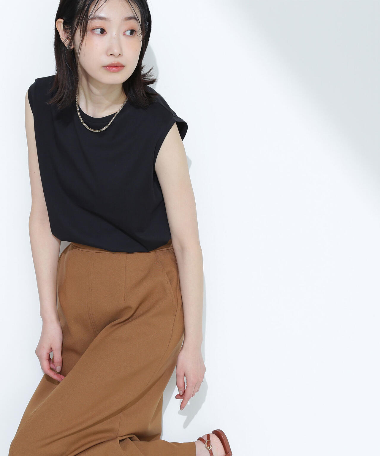 【Oggi掲載】メタルプレートノースリーブカットソー