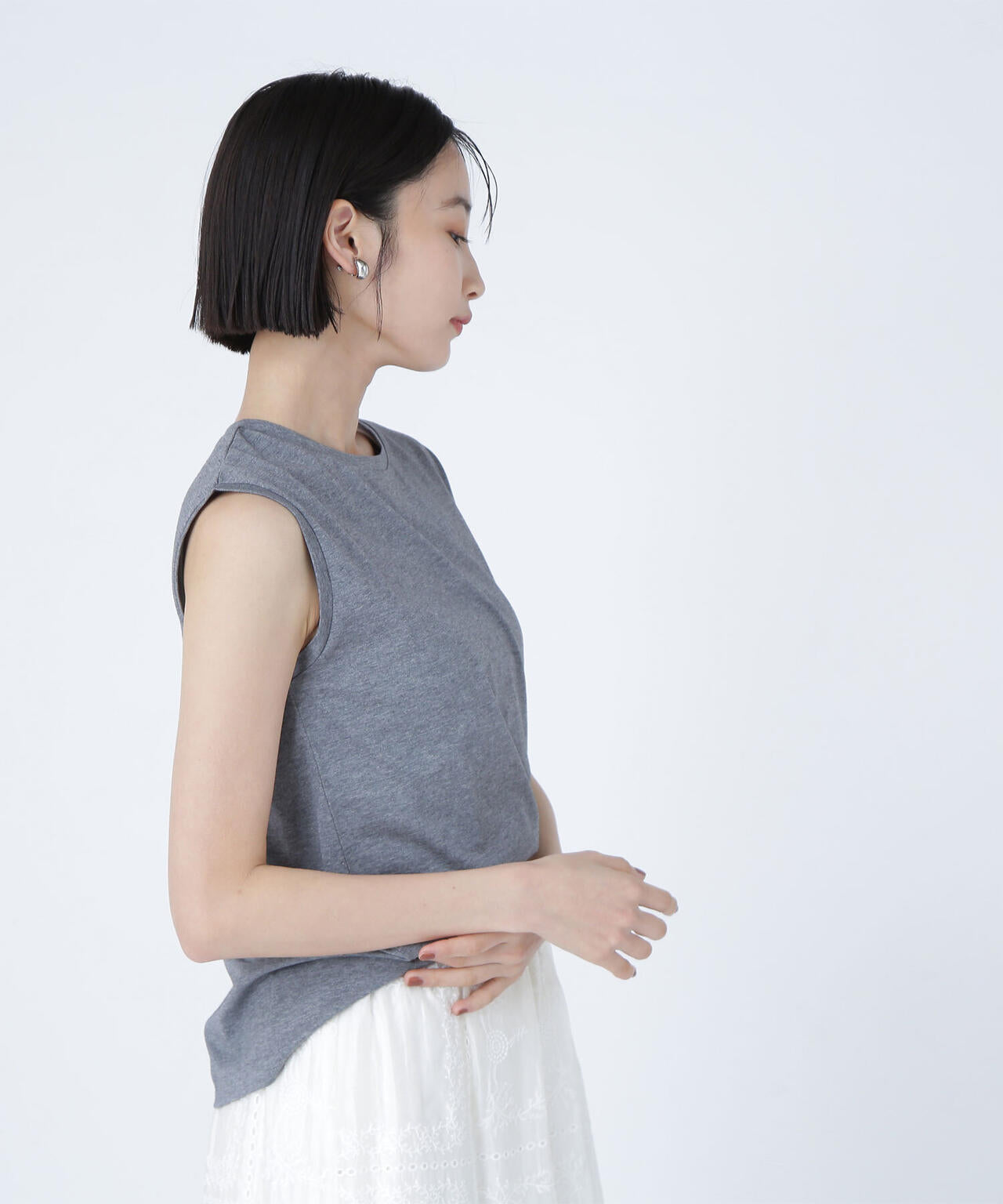 【Oggi掲載】メタルプレートノースリーブカットソー