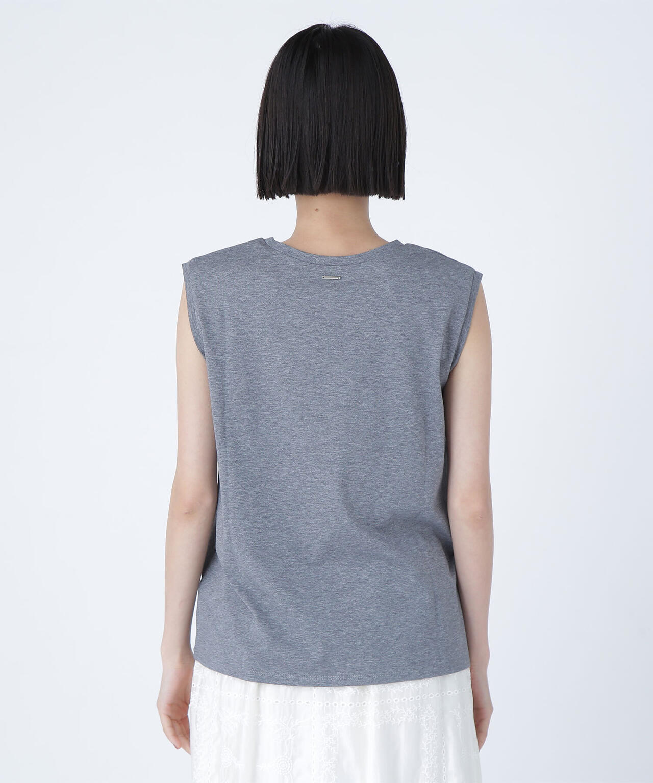 【Oggi掲載】メタルプレートノースリーブカットソー