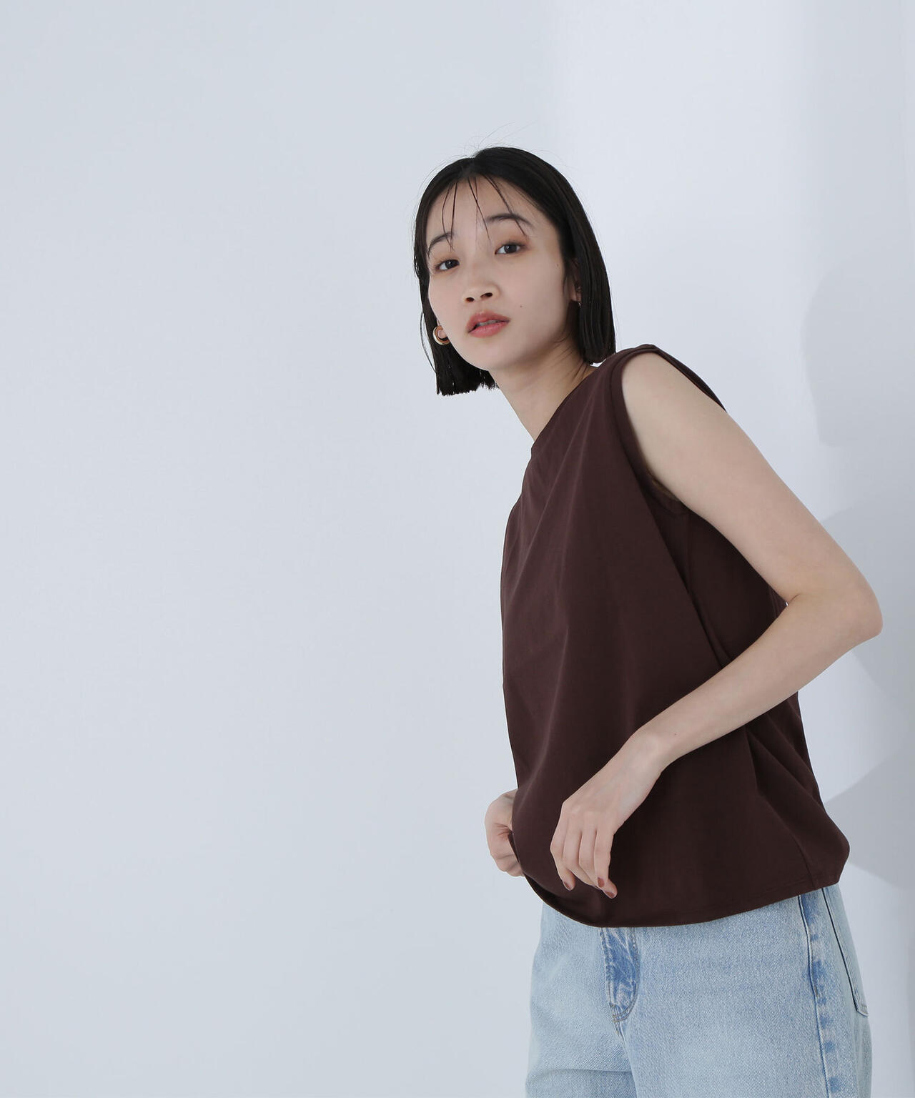 【Oggi掲載】メタルプレートノースリーブカットソー