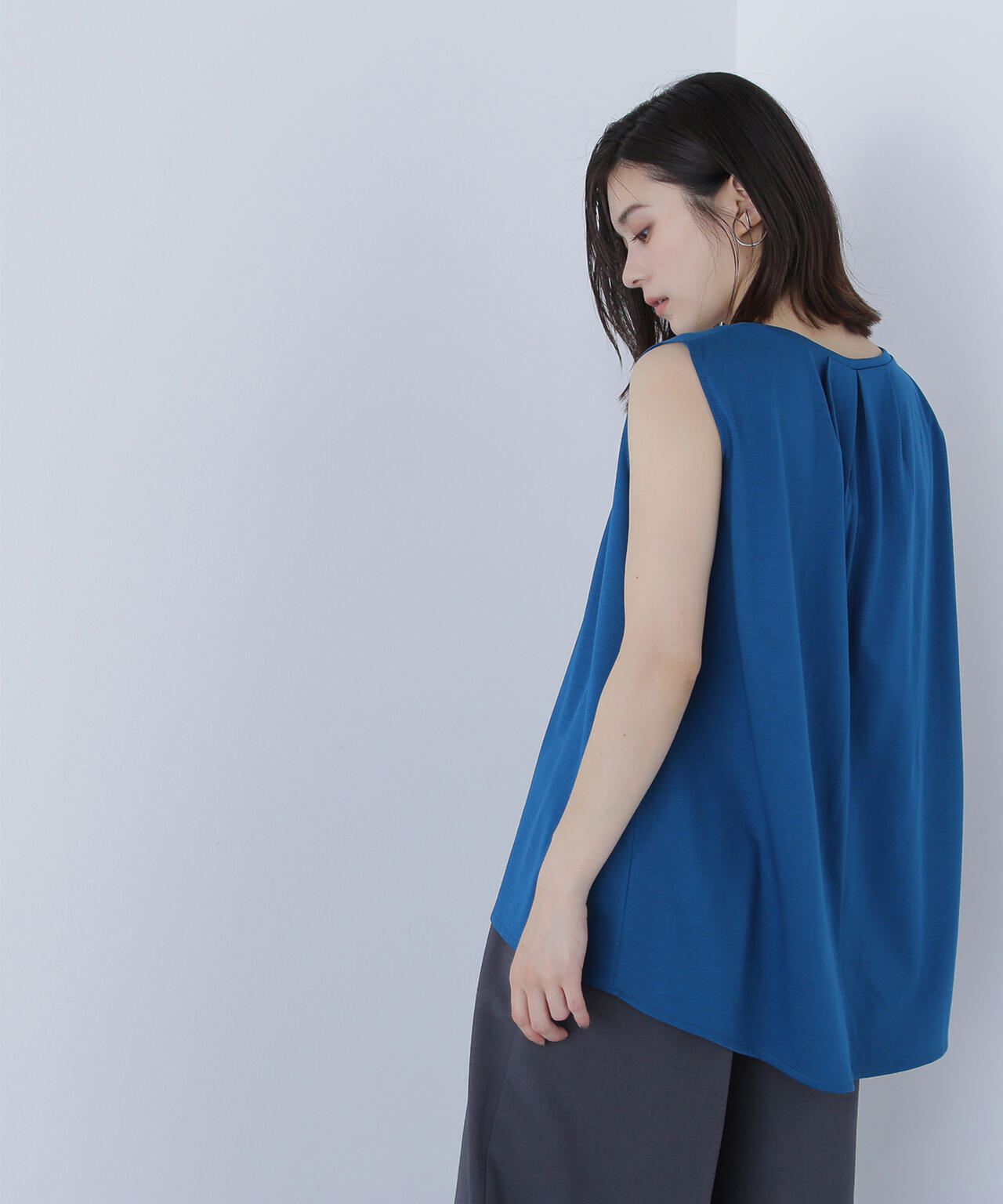 シアーフレアトップス