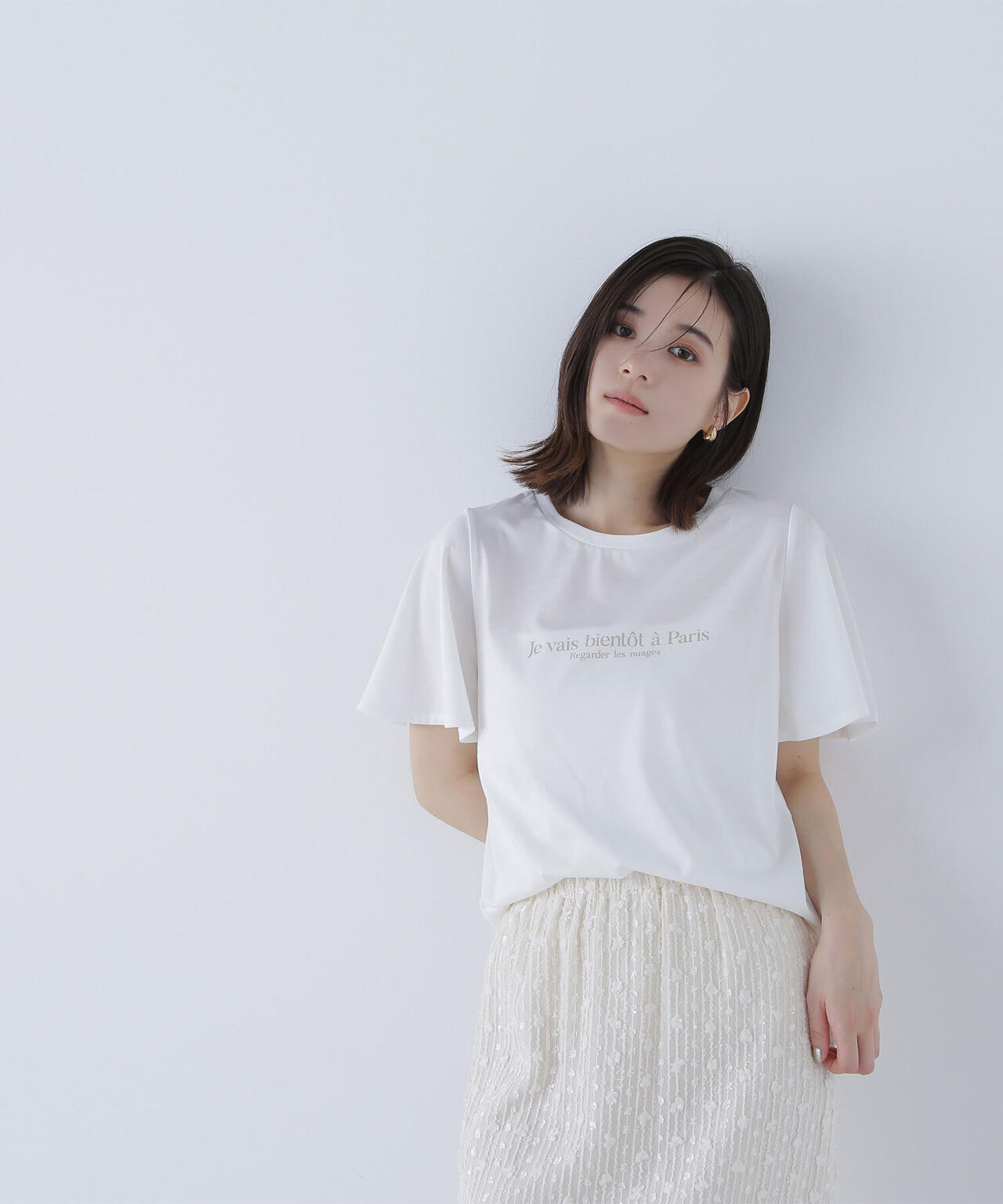 フレアスリーブロゴTシャツ*