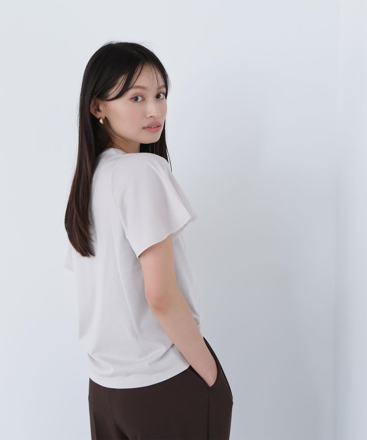 フレアスリーブロゴTシャツ*
