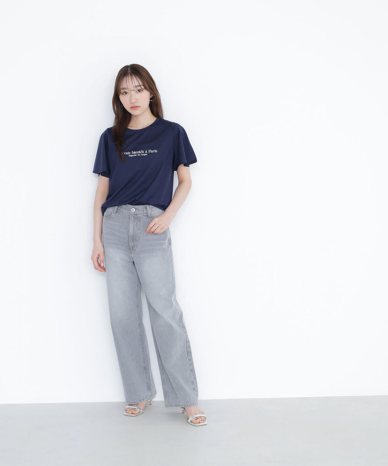 フレアスリーブロゴTシャツ*