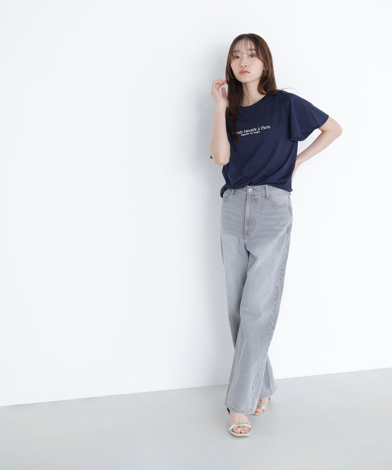 フレアスリーブロゴTシャツ*