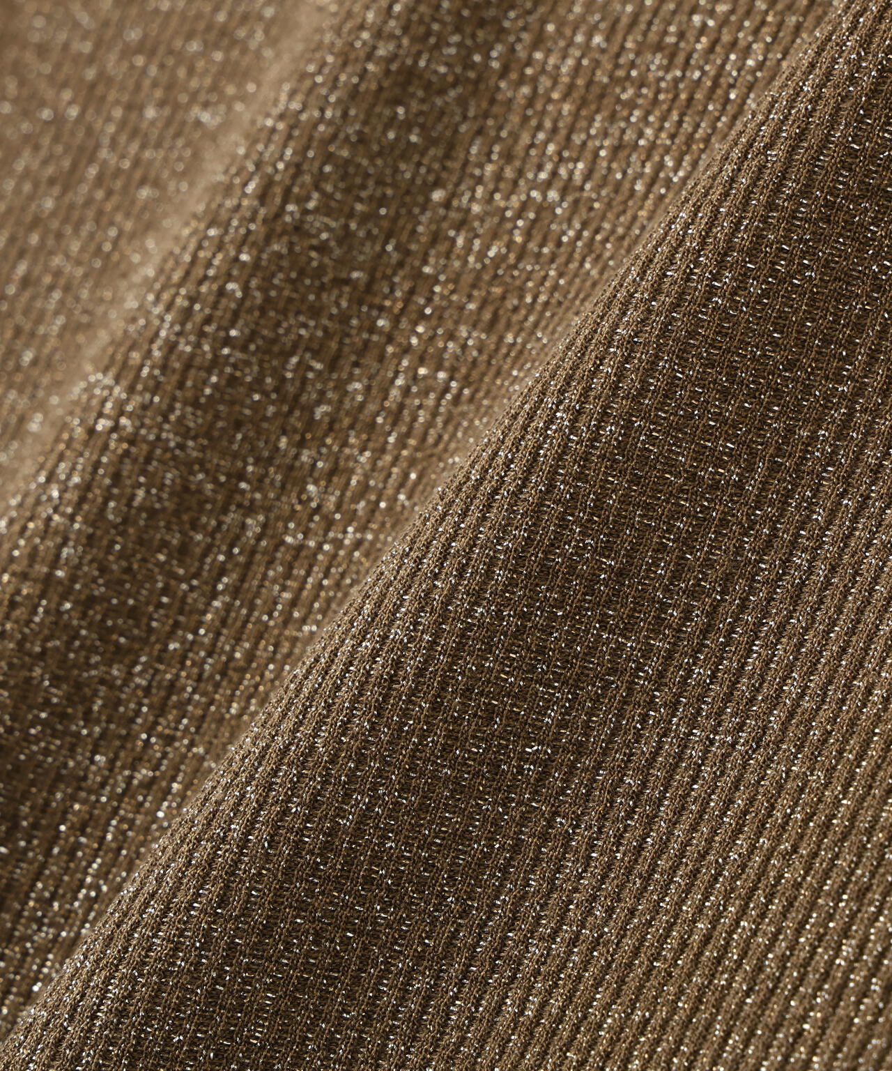 ラメリブカットソー