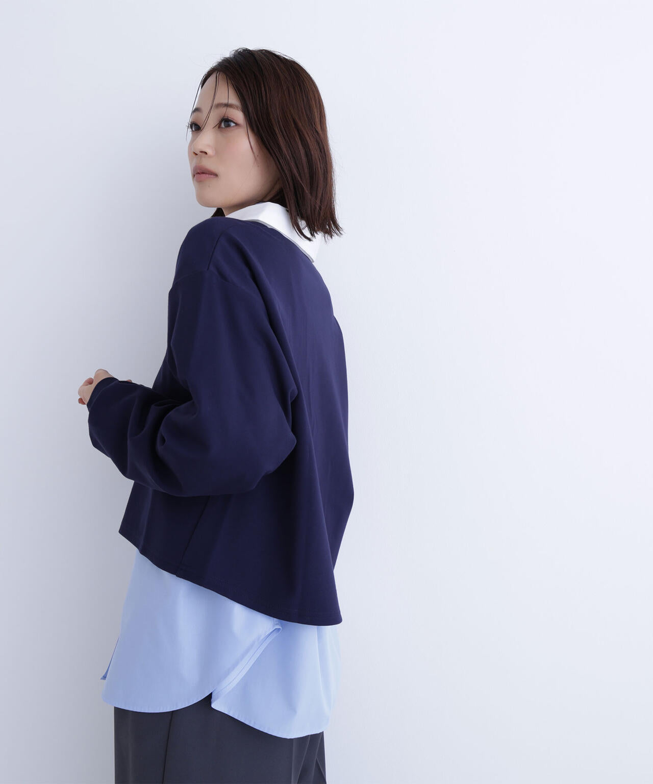 クロップドポロカラートップス