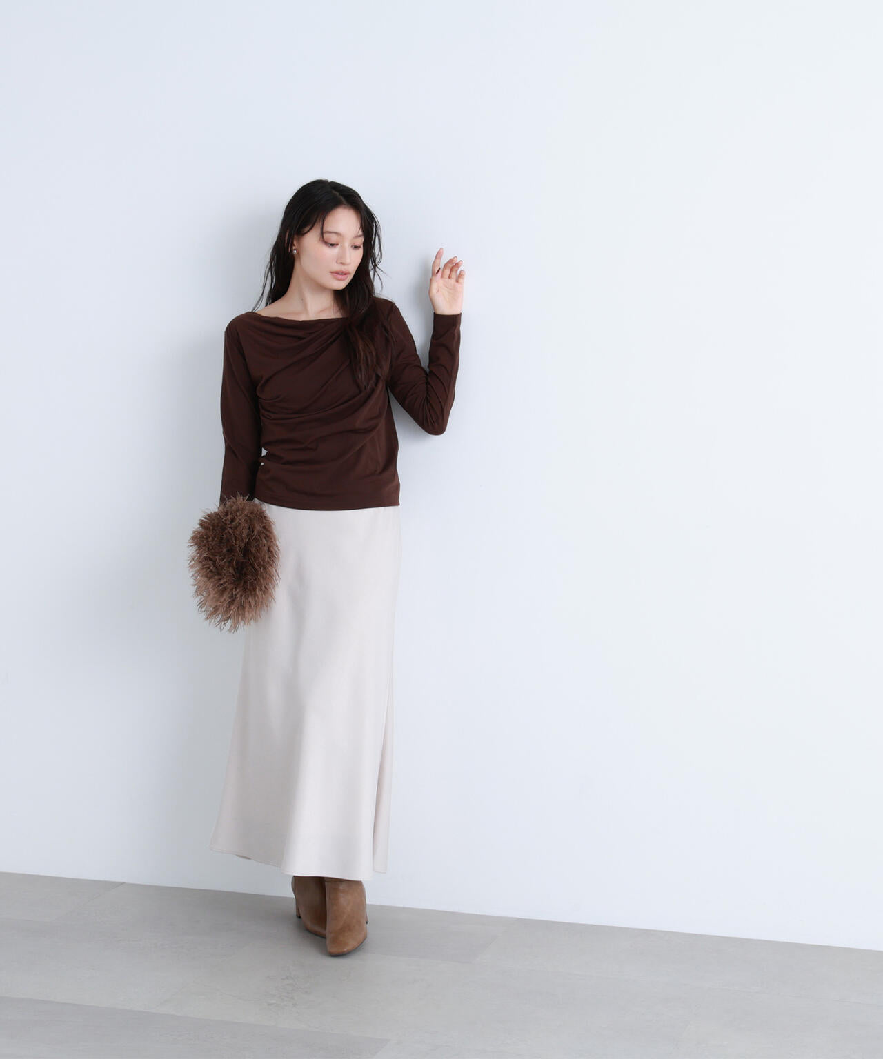 ドレープネックカットソー