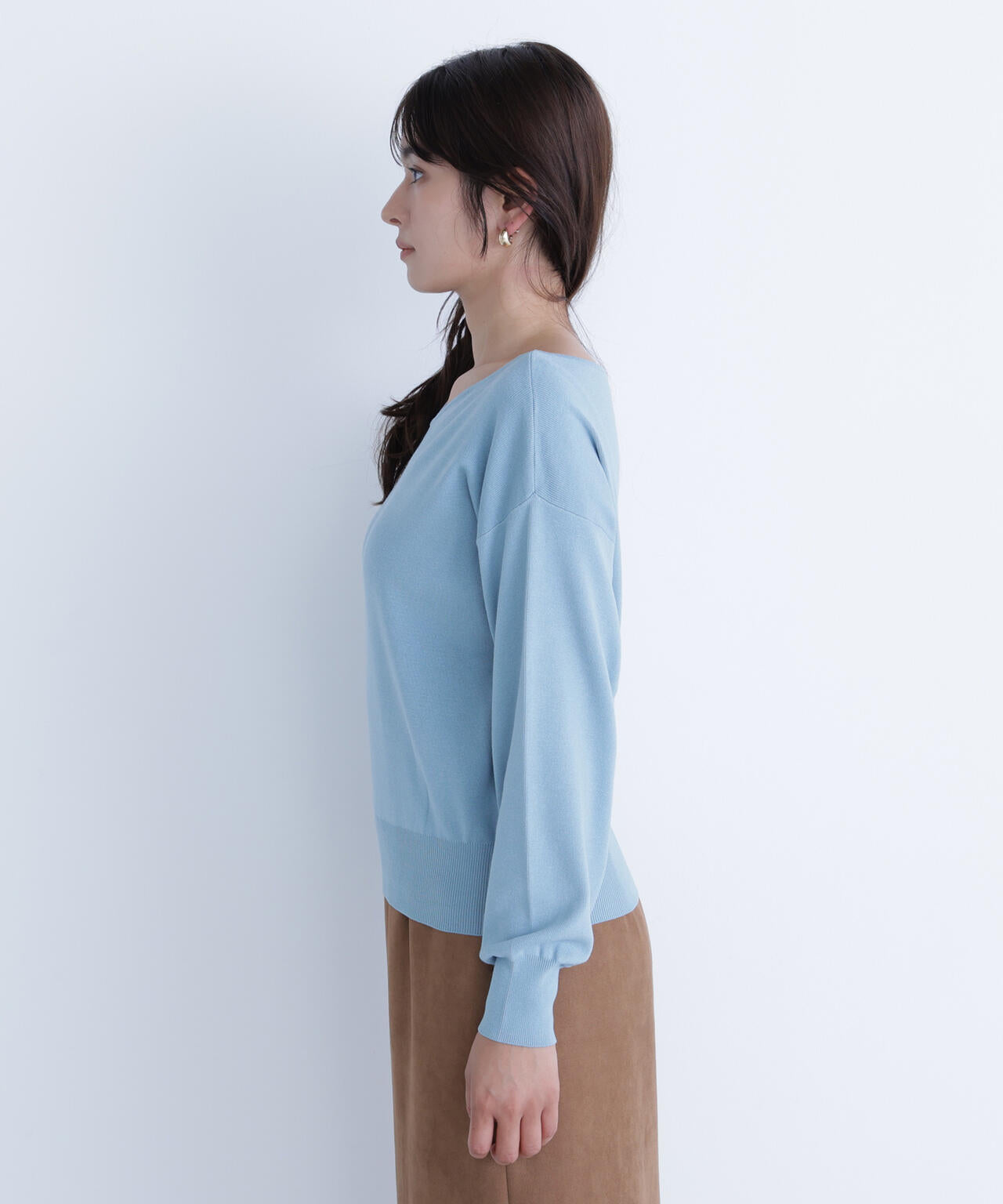 総針ベーシックシリーズ ニュアンスVネックニット