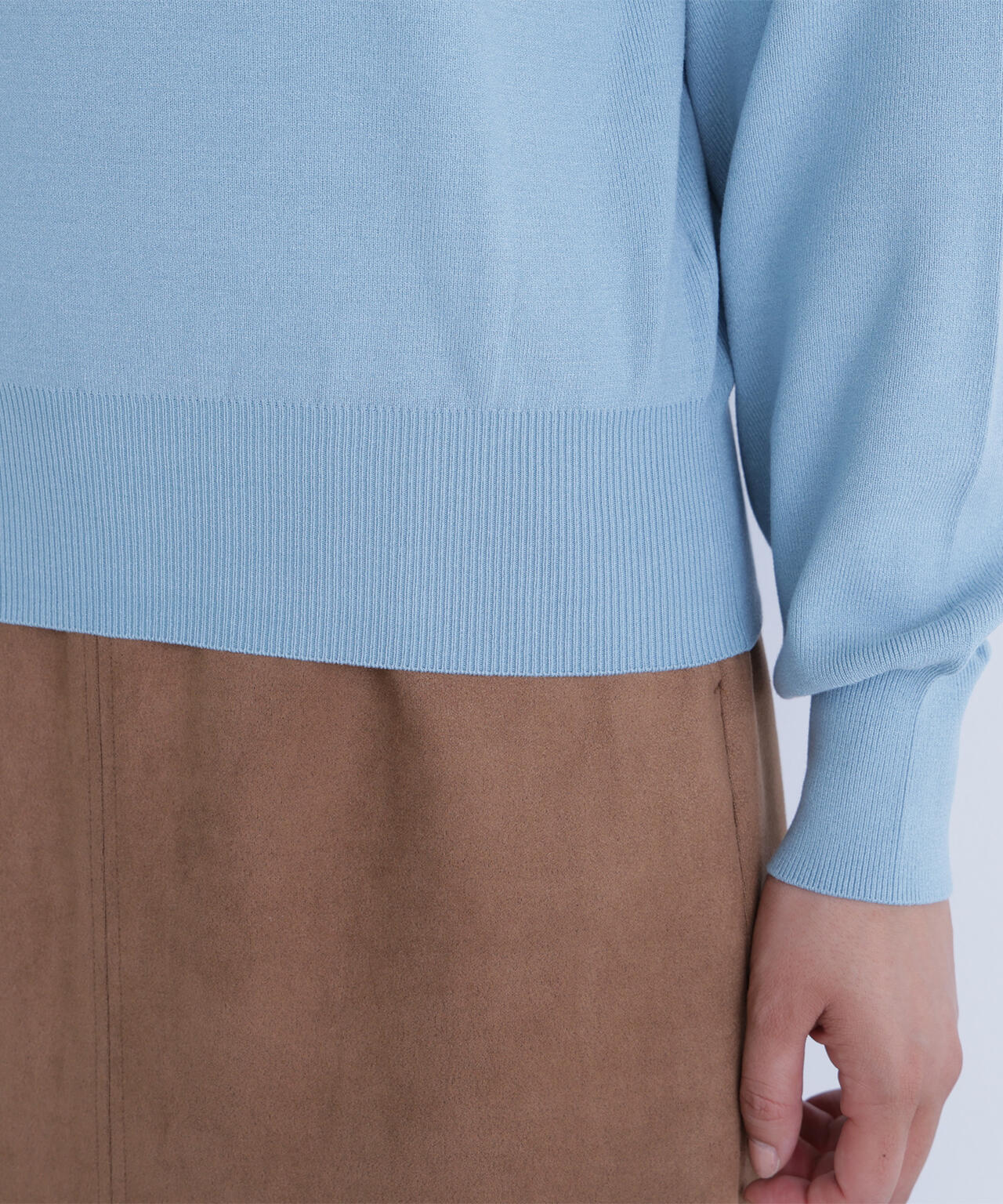 総針ベーシックシリーズ ニュアンスVネックニット