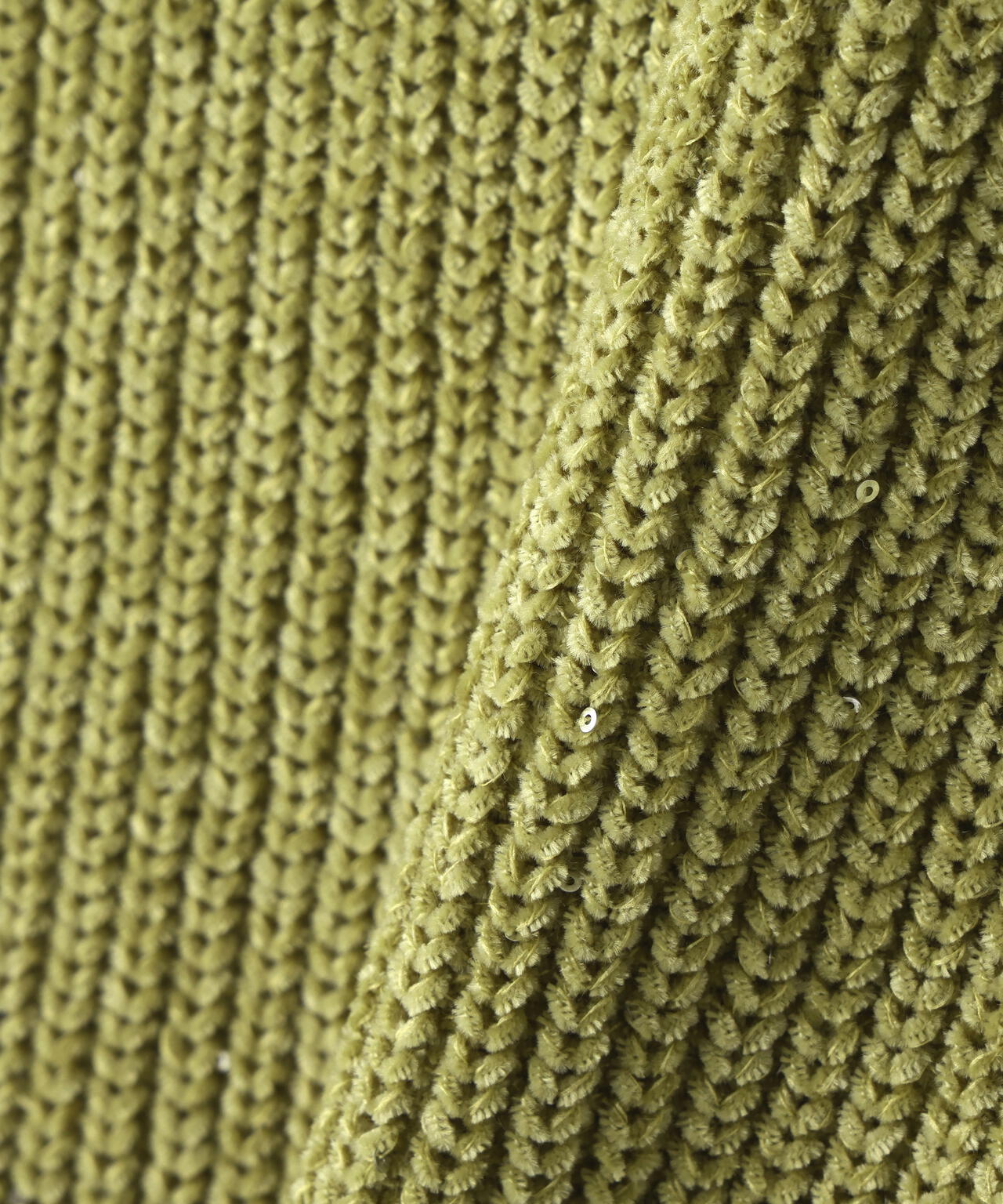 スパンコールモールニット