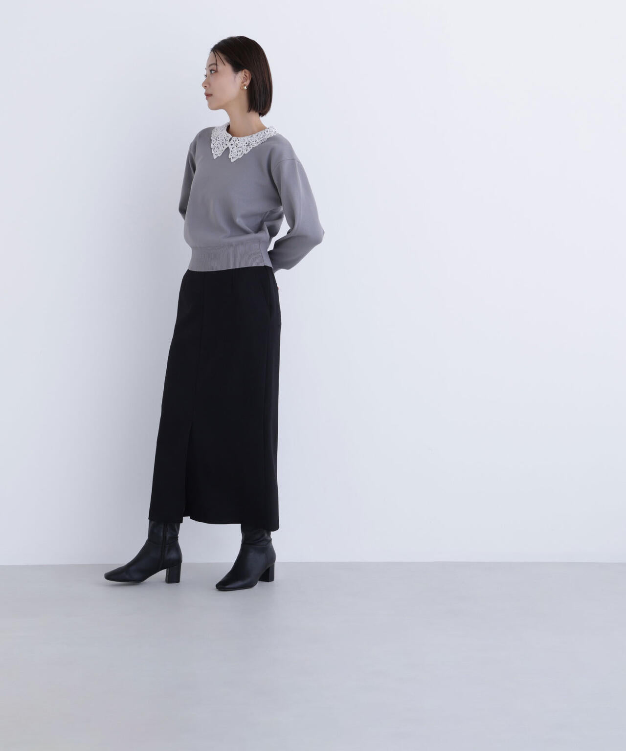 レースカラーフォルムニット