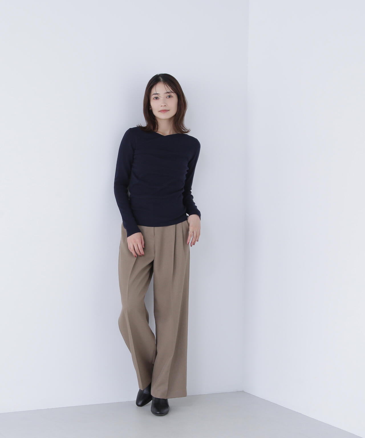 ドレープコンパクトニット