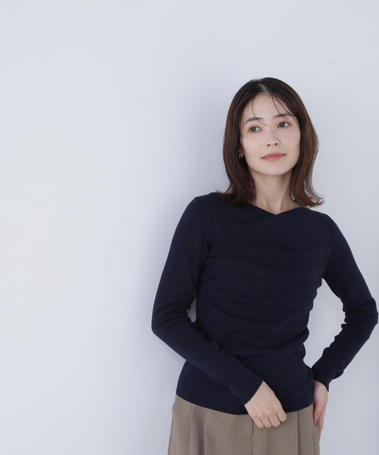 ドレープコンパクトニット