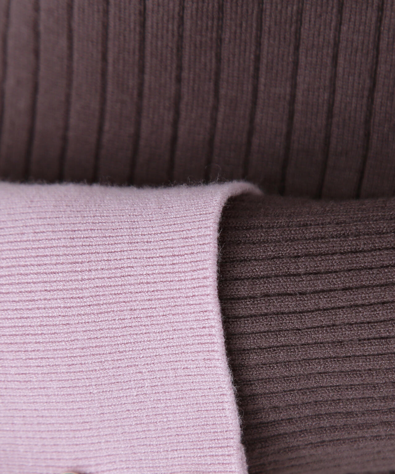 フロントボタンバイカラーニット