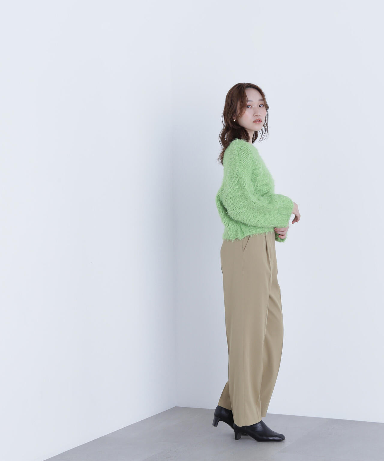 2wayネックスラブヤーンニット