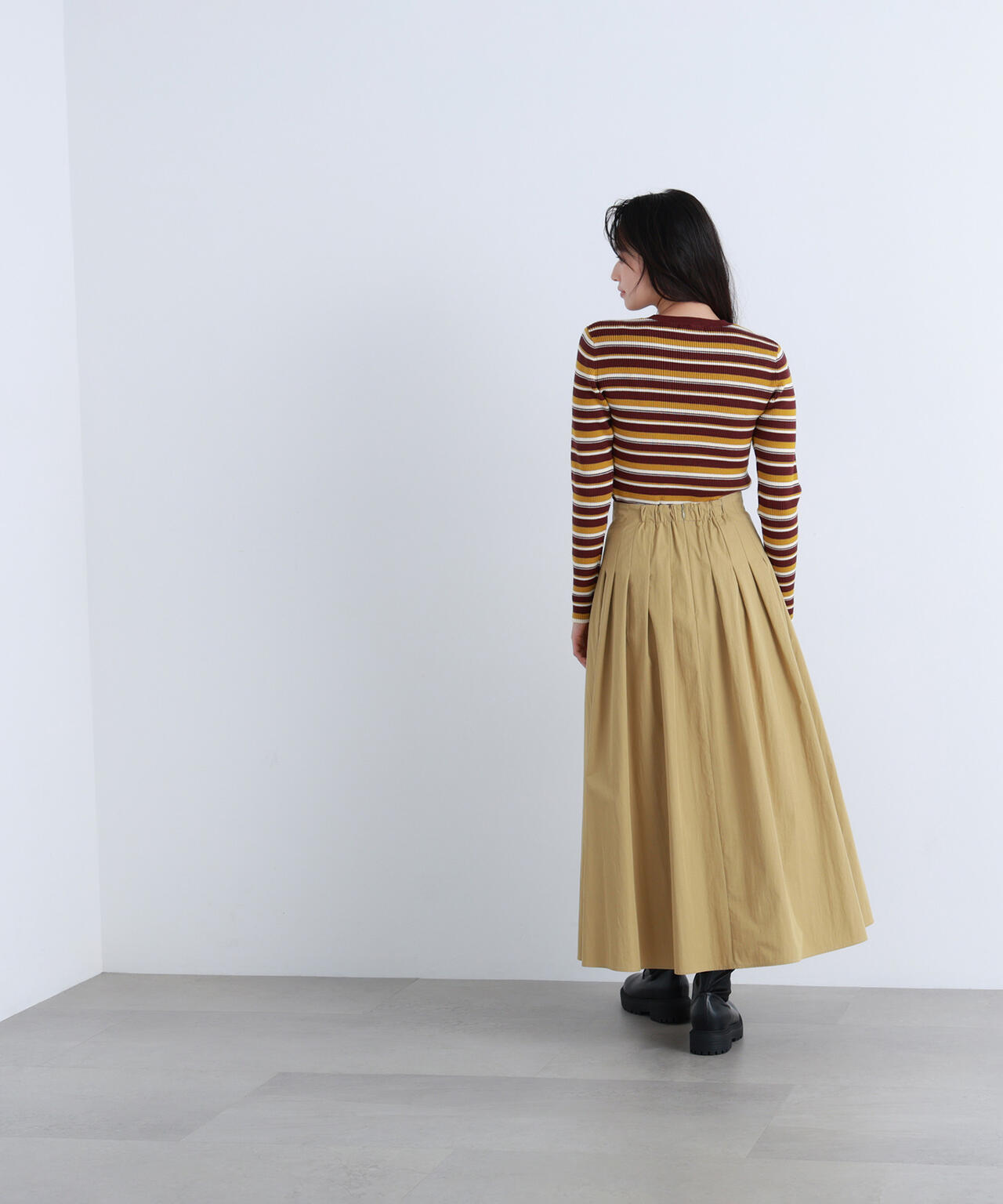 マルチボーダーリブニット