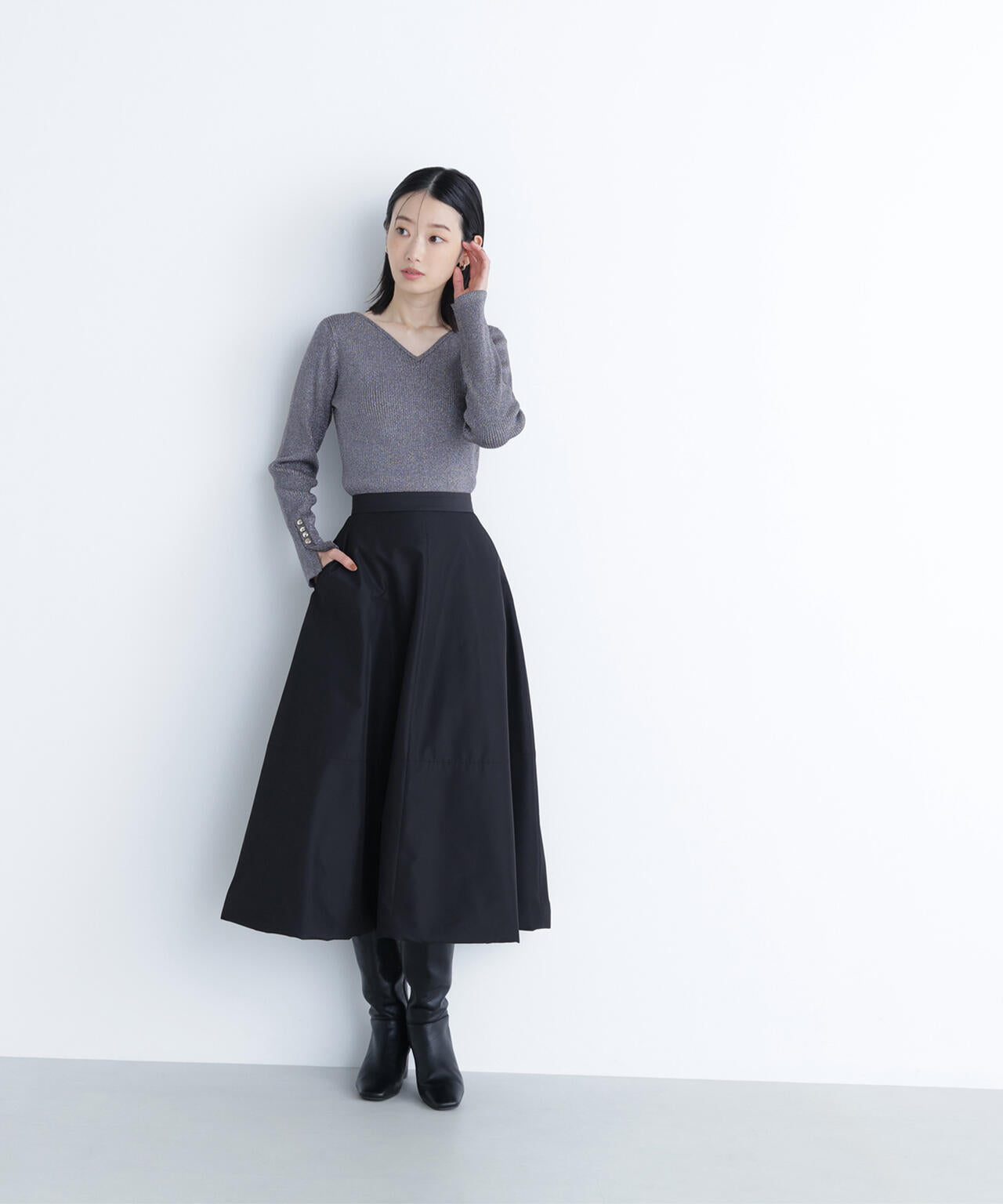 ニュアンスネックラメリブニット