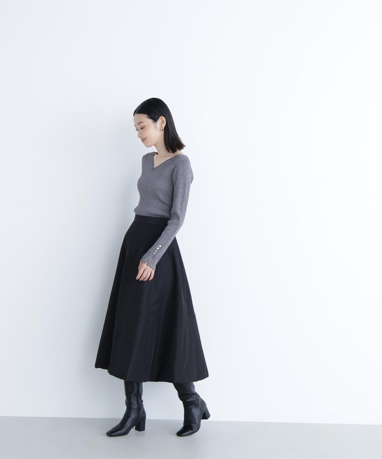 ニュアンスネックラメリブニット