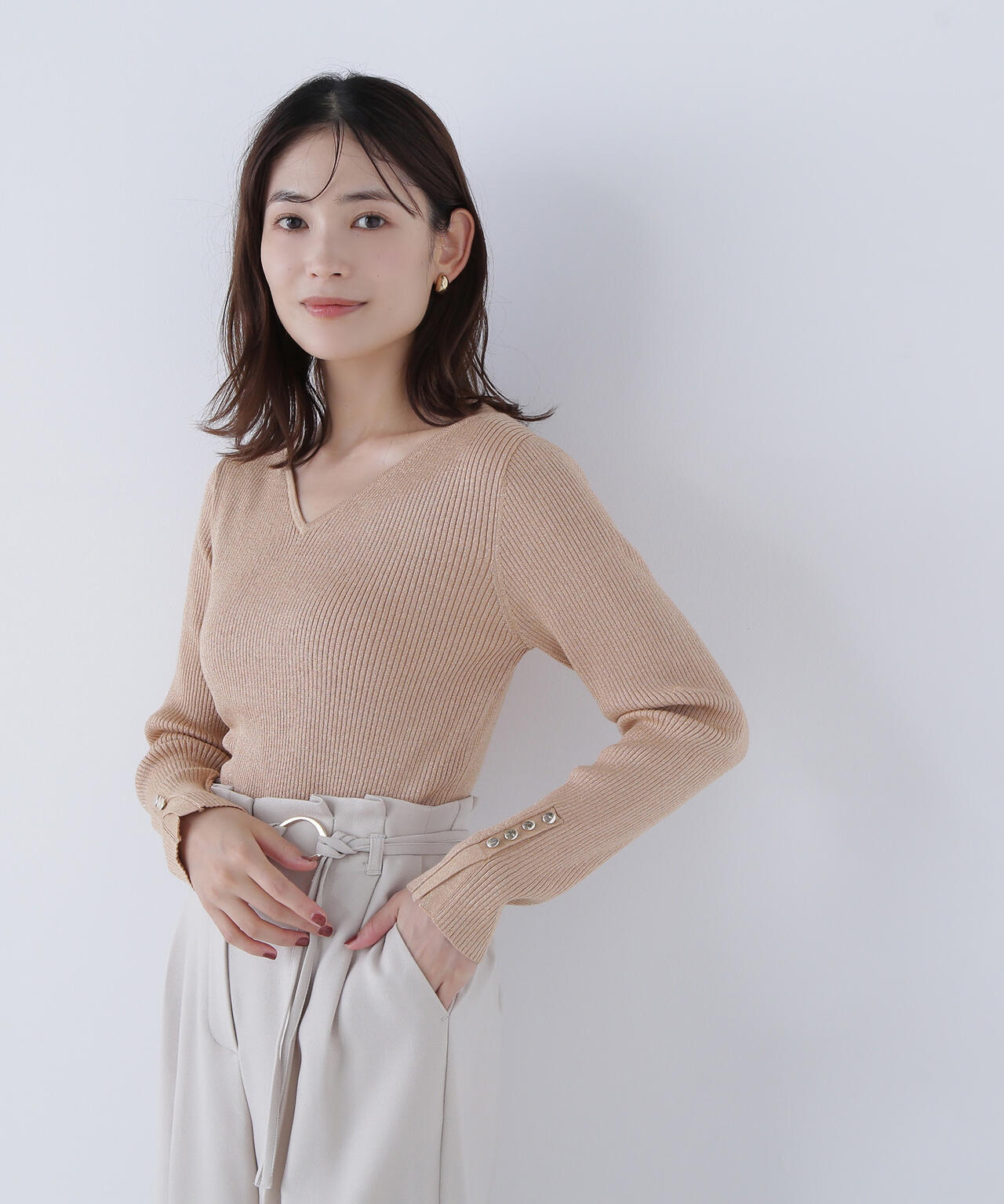 ニュアンスネックラメリブニット