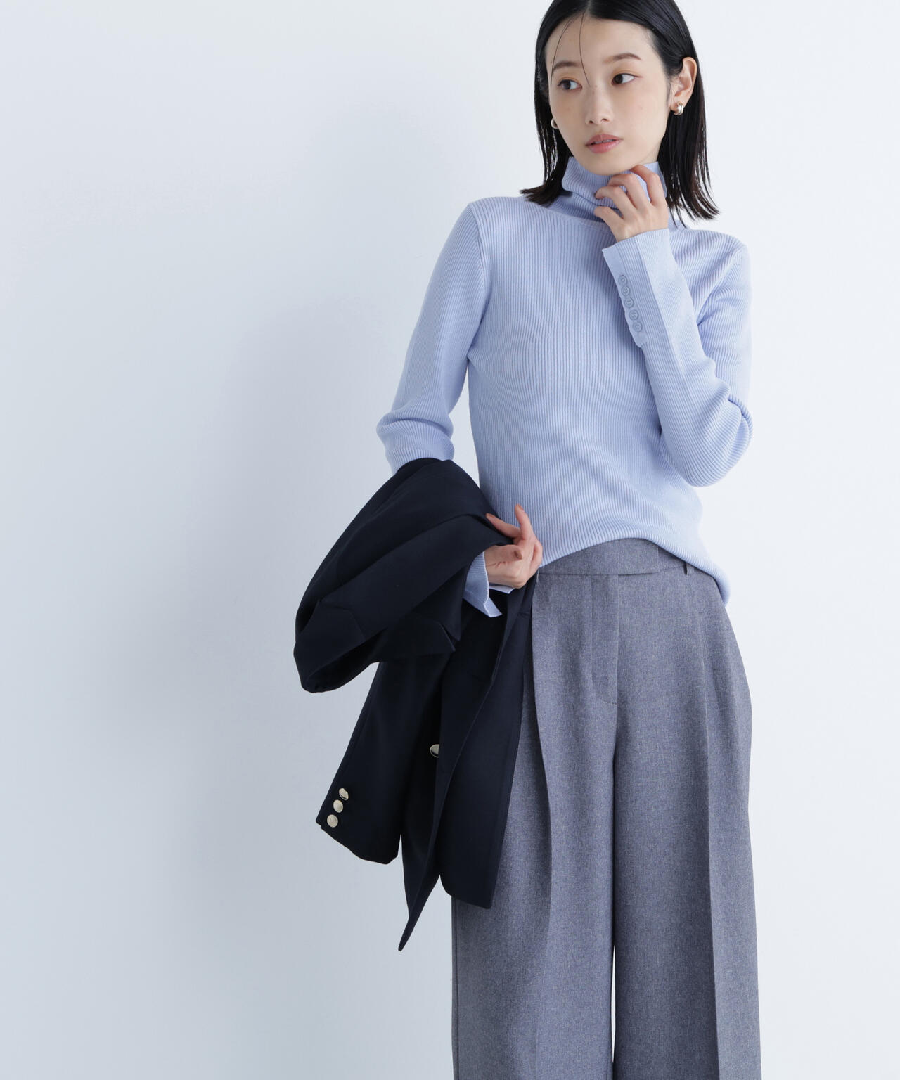 【Oggi掲載】ベーシックタートルネックニット