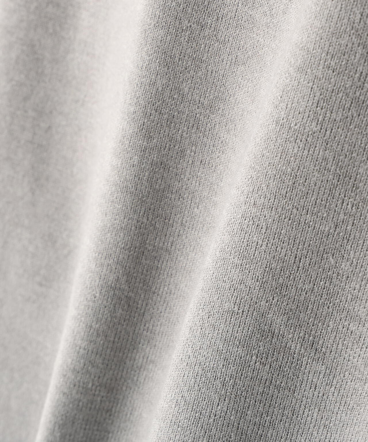 プリーツスリーブニット