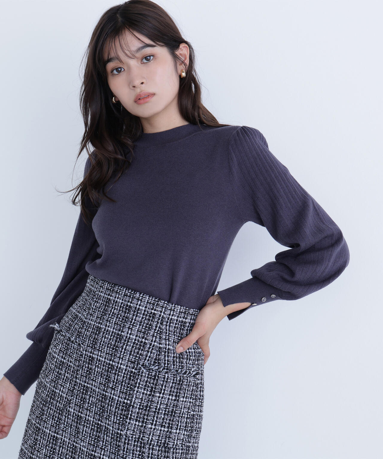 プリーツスリーブニット