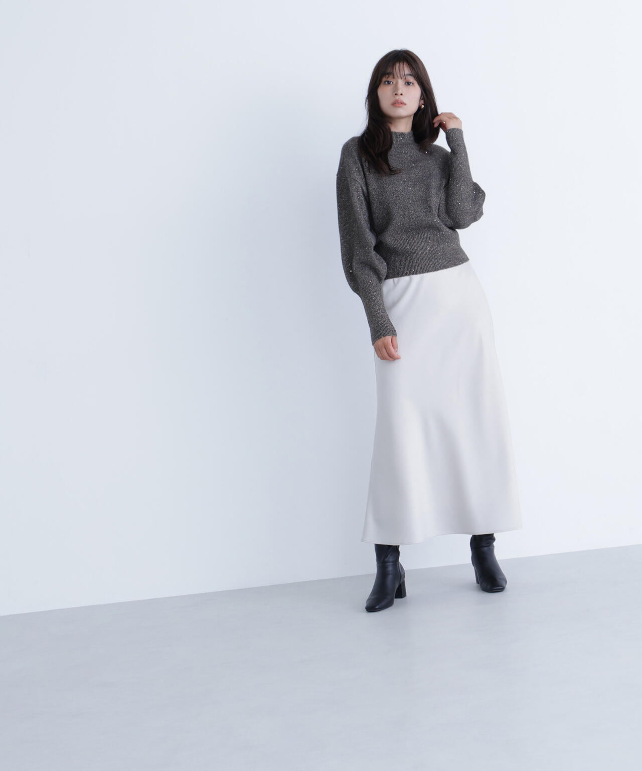 フラワースパンコールニット