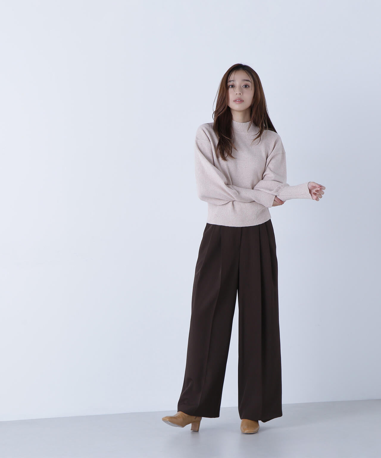 フラワースパンコールニット