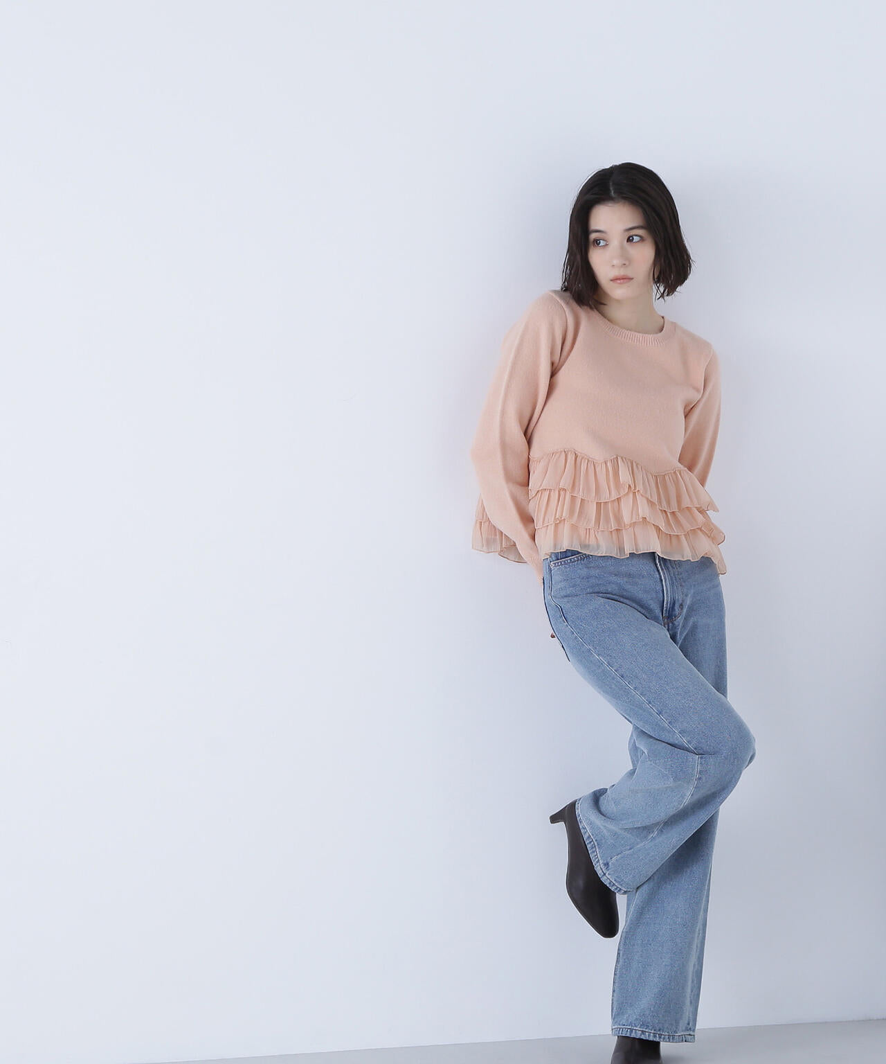 ヘムフリルドッキングニット