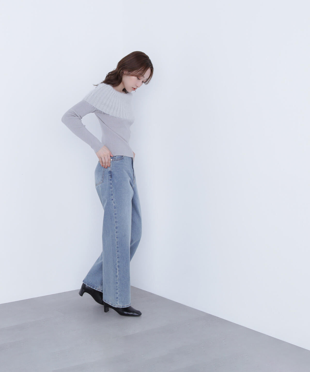 シャギーオフショルニット