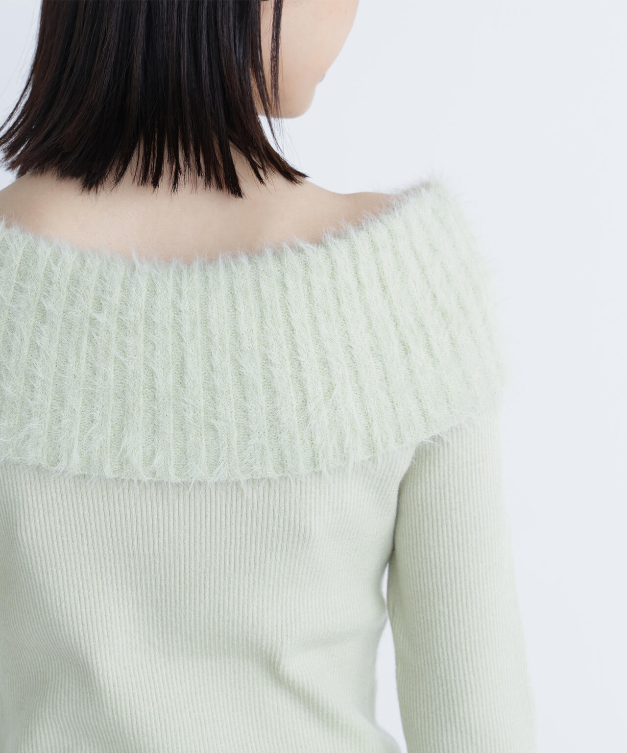 シャギーオフショルニット