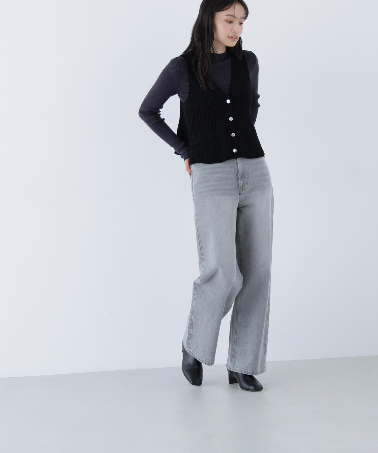 ペプラムベスト&リブニット