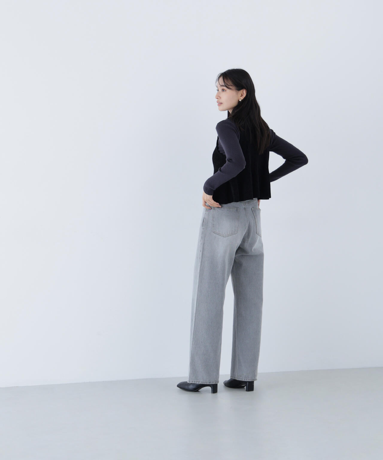 ペプラムベスト&リブニット