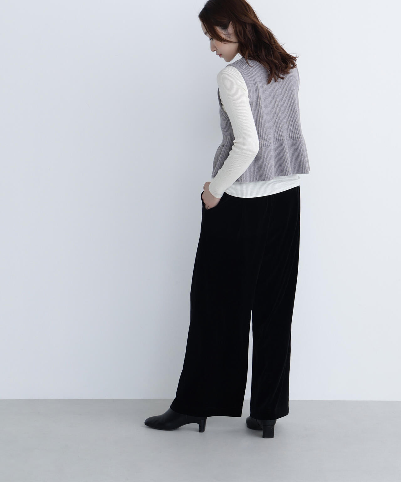 ペプラムベスト&リブニット