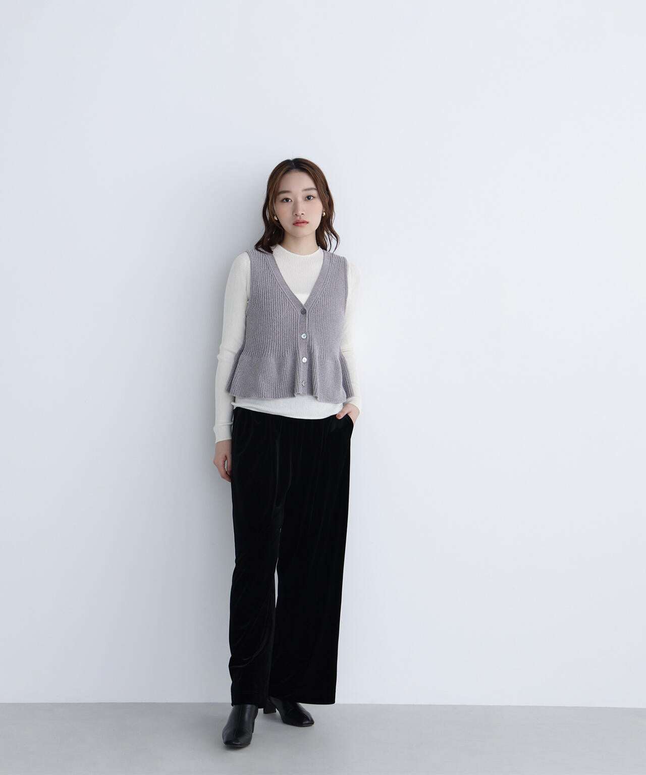 ペプラムベスト&リブニット