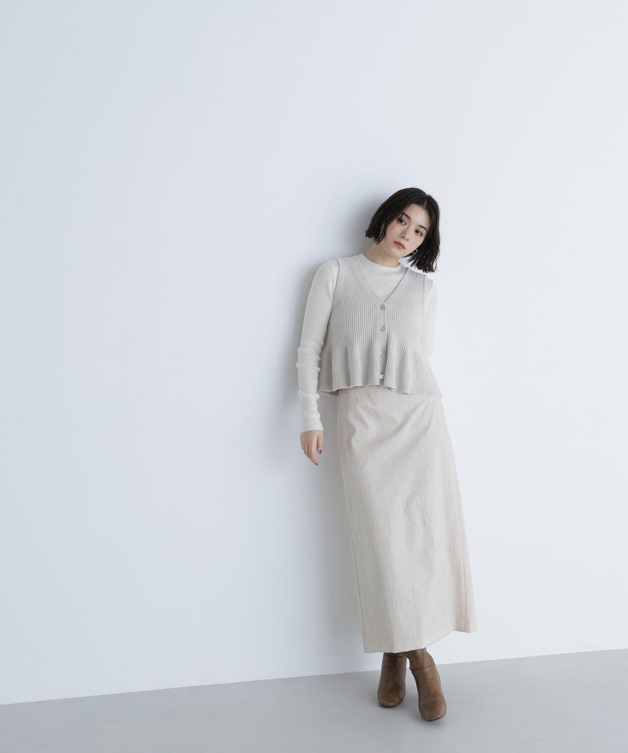 ペプラムベスト&リブニット