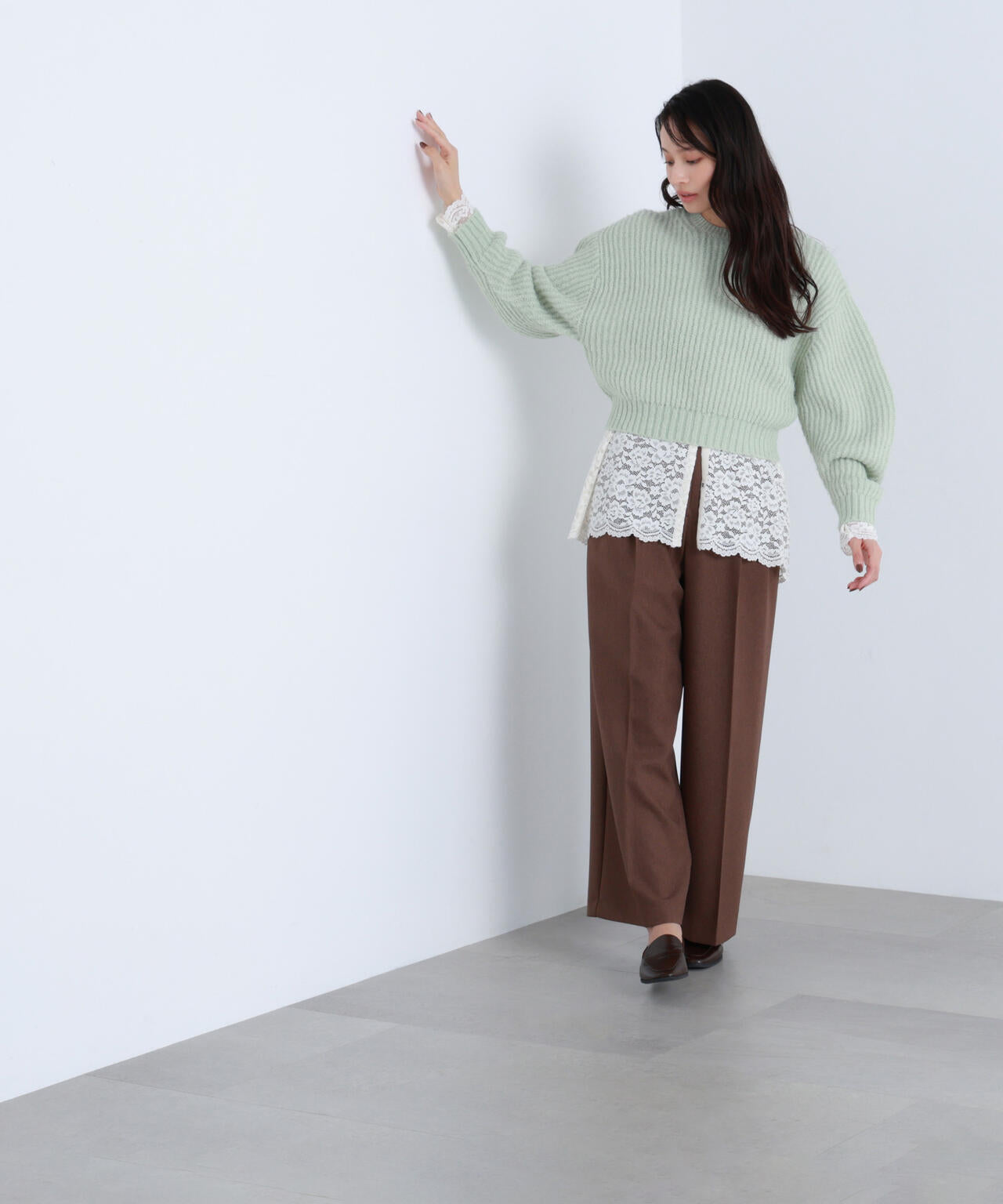 【BLANC】クロップドアゼフォルムニット