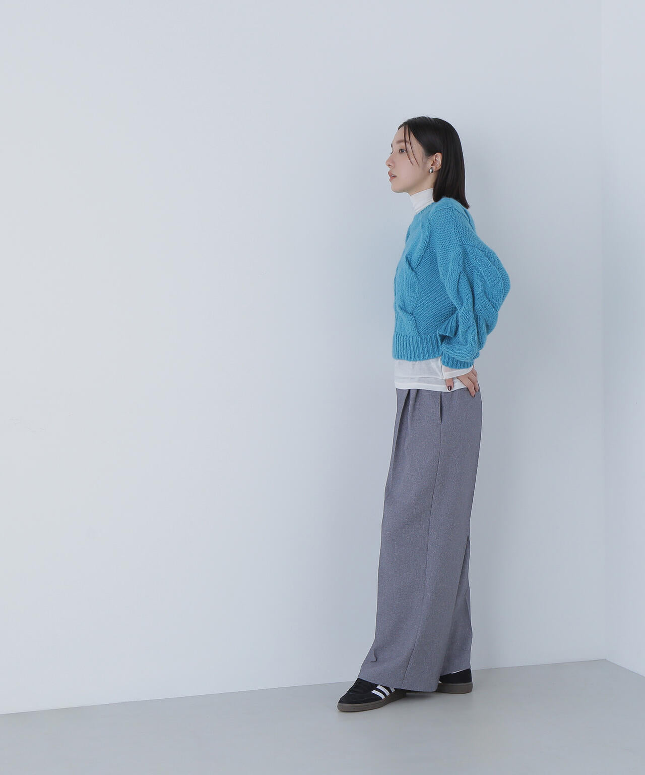 【Oggi掲載】クロップドビッグケーブルニット