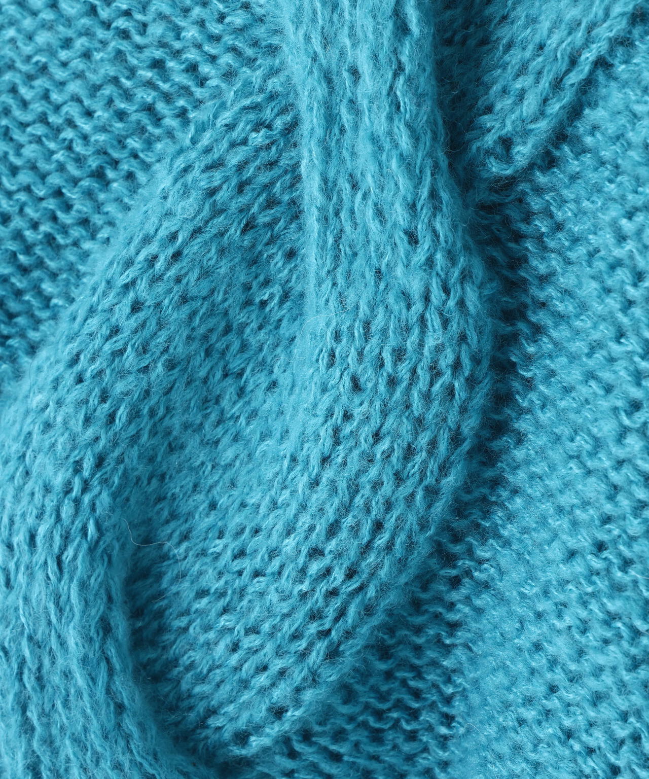 【Oggi掲載】クロップドビッグケーブルニット